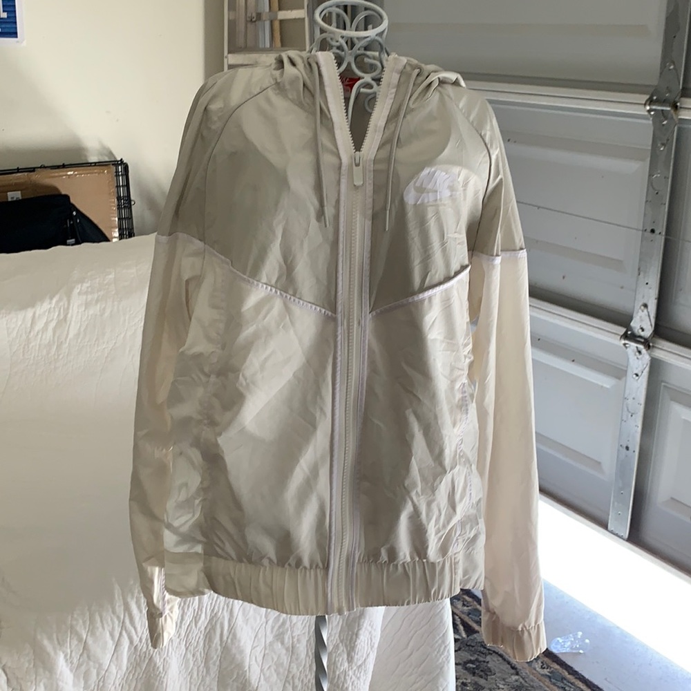 Nike windbreaker